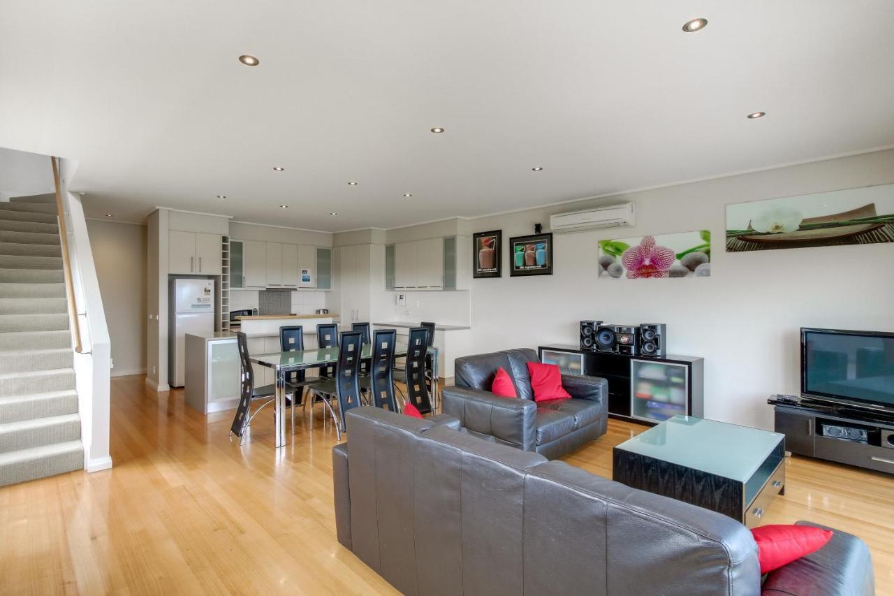 The Terrace Villa Lakes Entrance Exterior photo